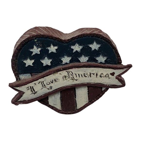 Vintage Sarah’s Attic American Flag Purple Heart Patriotic Brown Bear Figurine - Picture 8 of 11